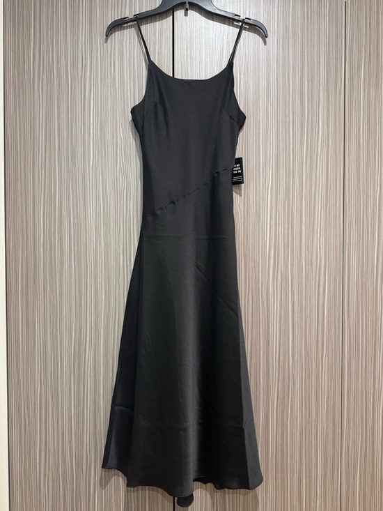 Express Dresses & Skirts - Express Satin Scoop Neck Midi Downtown Cami Slip Dress